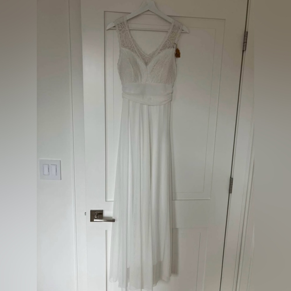White Lace Wedding Dress